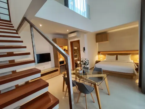 DuaSatu Living - Homestays