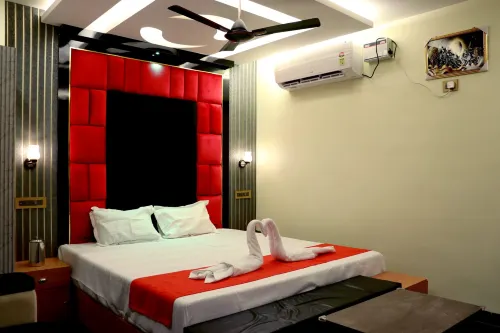 GOLDEN VIEW HOTEL - Airport Shuttle