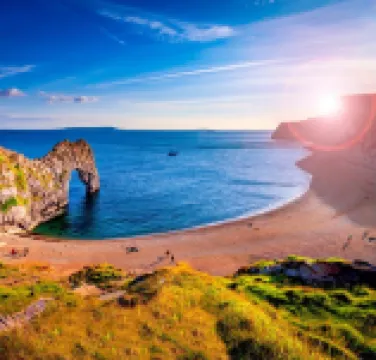 Stunning & Spacious 1-Bed Apt w/ Free Gym & PKG