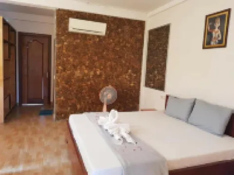 Kep Arunrass Boutique