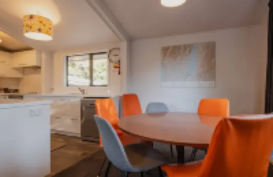 The Birch - 3 bedroom cottage Hotels in 