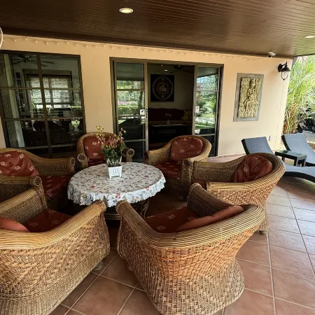 Family-Friendly 2BR Villa with Kitchen | Walk to Beach & Pool