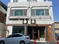 Jeonju Danaharu Guesthouse โรงแรมใกล้Jeonju National University of Education
