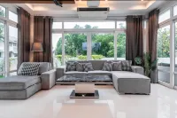 SeaBreeze Grand Pool Villa Pattaya