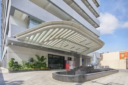 Wealth Mansion Отели рядом с достопримечательностью «Статуя короля отца Нородома Сиханука»