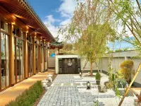 Krajokkaew Ling an 4 bedroom pool villa Hôtels à : 