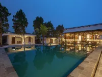 Casa de Lani Resort & Convention Hotels in Banyumas Regency