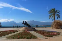 Sea View Flat in Kaleici Old Town Near Sea Park