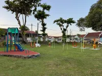 Spacious 2 Storey Homestay Tanjung Bungah 25pax by 3C / Evergreen Corner Tanjung Bungah