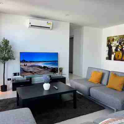 Exclusive Penthouse 3BR-DarlingHarbour/ICC-10mins Rooms