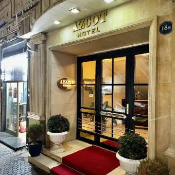 Azcot Hotel - Nizami Street Отели рядом с достопримечательностью «Площадь Фонтанов»