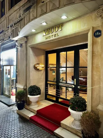 Azcot Hotel Отели рядом с достопримечательностью «Площадь Фонтанов»