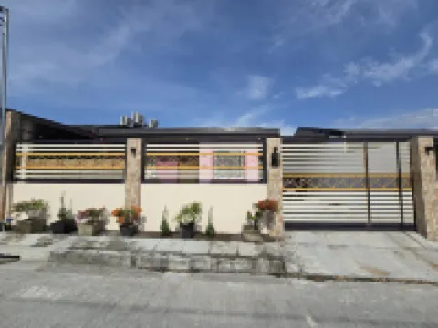 MXN House Rental at General Santos City Hotels in 