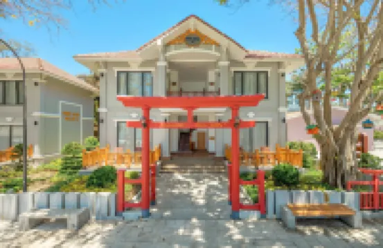 트란 차우 비치 & 리조트