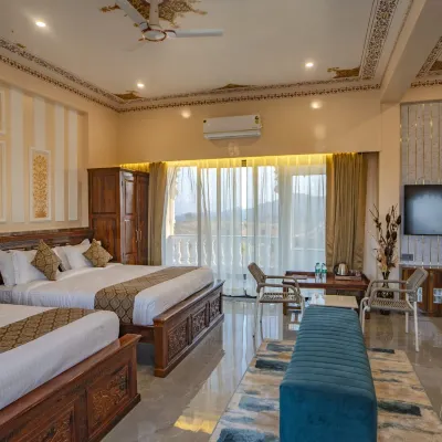 THE MARUWAS - A Luxury Retreat Hotels near EKlingji Temple