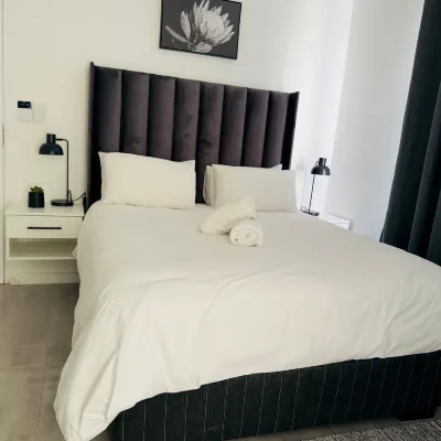 InWeFT Coastal Homes | 858 Luxury Flat B Hotels near Sunset Viewpoint