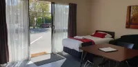 Commodore Motor Lodge - Wifi