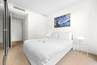Urban Harbourside Living 2B2B1C @ Docklands Bright - 3성급