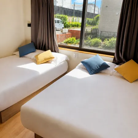 Minutes to USJ (1 Station) | Cozy 1st Floor Apt | Max 4 Guests