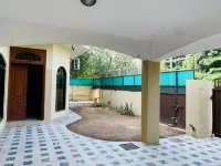 Travel Lodge Islamabad F-8 Hotels near F-7 Sector