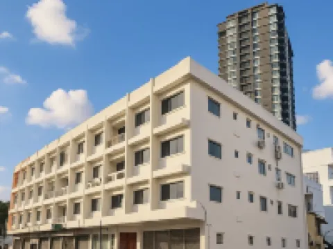 Resandau Stay Ipoh - Nearby Ipoh Town - Private Car Park and Lift - Whole Unit & Coliving Hotels in Ipoh