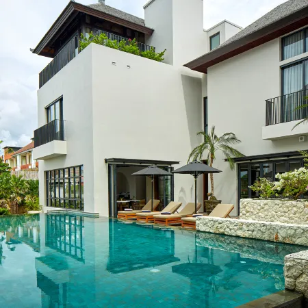 Aahana Village Bali Отели рядом с достопримечательностью «Пляж Берава»