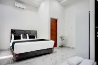 Hotel O Sm Raja Guest House Hotels in 