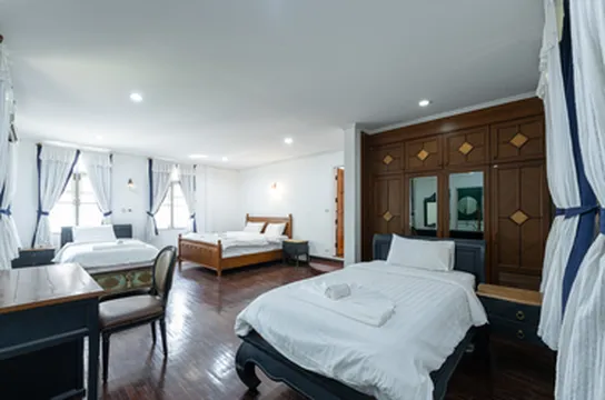 รูปภาพของบ้านขาว