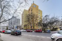 Lumina apart with balcony in Warsaw - New