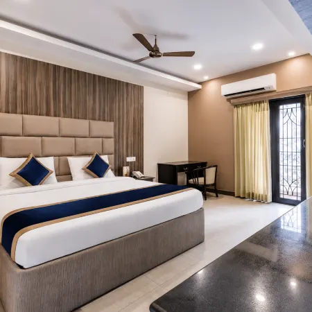 Signature Suites Chennai Отели рядом с достопримечательностью «Посольство Германии»