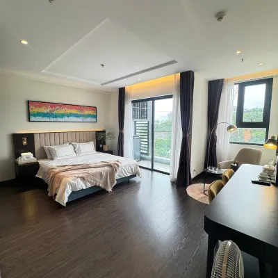 Sapphire Ha Long Lumi Apartment Hotels near Bai Chay Bridge