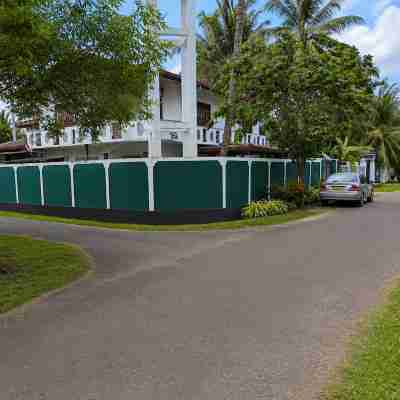 Air Port Residence Heaven, Negombo Hotel Exterior