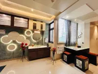 Casanoya Inn | Prima 2BHK Stay near the Ghats - Condos