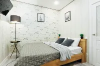 Izumrud Vozle Aeroporta Zaselenie 24/7 Apartments - Апартаменты