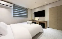 ADAM Hotel - 2 ดาว