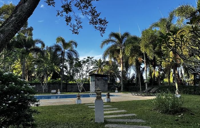 The Gleam Resort
