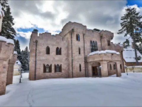 The Castle | your unique way of retreat Hotels in Samokov