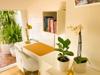Deluxe 3-bedroom Duplex with stunning Lisbon views Hotels in Linda-a-Velha