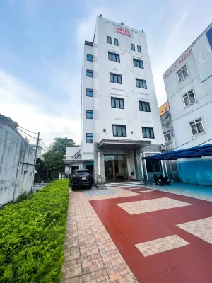 Noblesse Hotel Unggulan Photos