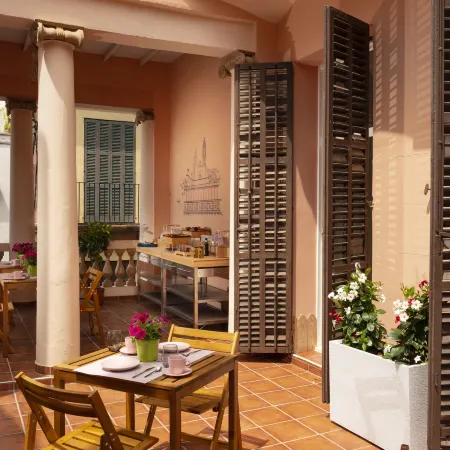 Antonio's Hostal