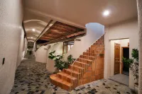 Moonlight Homestay & Garden