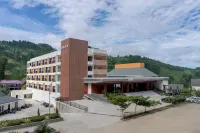 Gulala Azana Hotel & Resort Guci Tegal Hotel dekat Slamet Via Guci. Basecamp KOMPAK