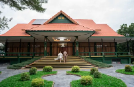 Sun Moon Tree Resort & Recreation