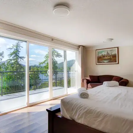 Vancouver Stay --- Victoria Island , Sooke Waterfront House With Private Dock