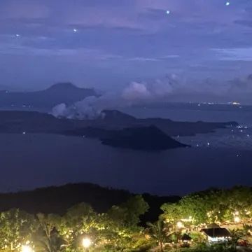 Taal View Condo in Tagaytay with Parking