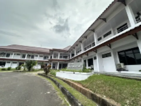 Asrama Haji Swarna Dwipa Sumatera Selatan Hotels in Kebun Bunga