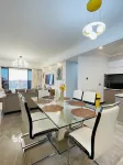 Skyview 3Br all ensuite3balconies Netfix Gym