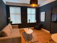 Greenbrook Homes - Blue Lounge - 3-Star