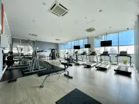 Twin Galaxy JB by YoHome - Gym