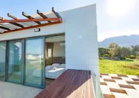 Delux SeaSide Victorious Villa by HolidayKeys - Villas